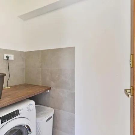 Villa Rea 3 With Heated Pool Privlaka (Zadar)