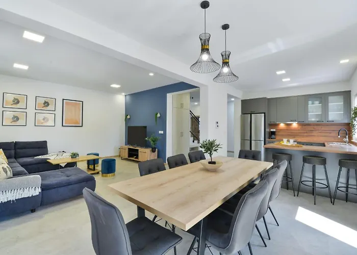 Rea 3 With Heated Pool * Privlaka (Zadar)