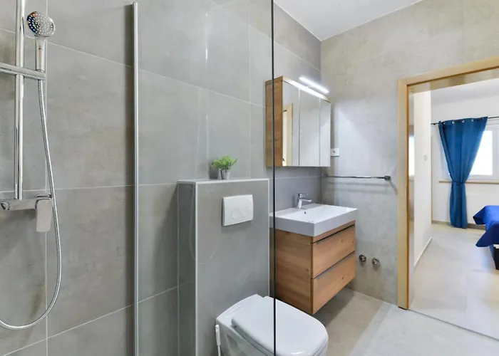 Rea 3 With Heated Pool *