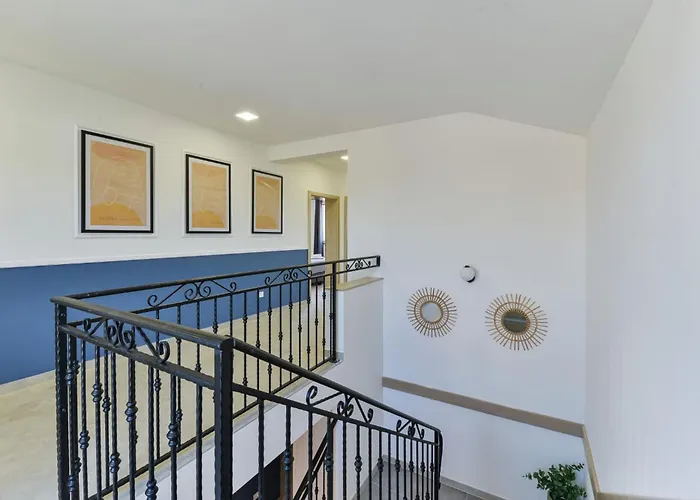 Rea 3 With Heated Pool *