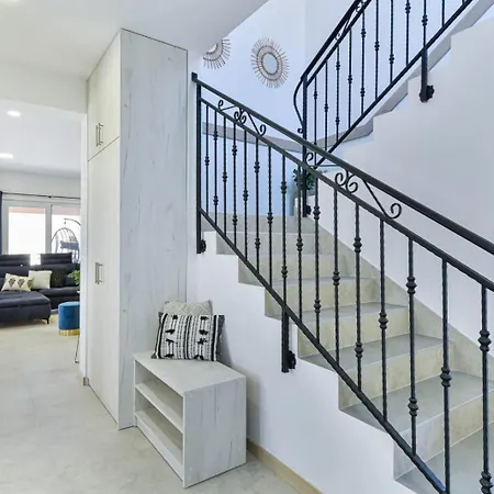 Rea 3 With Heated Pool * Privlaka (Zadar)